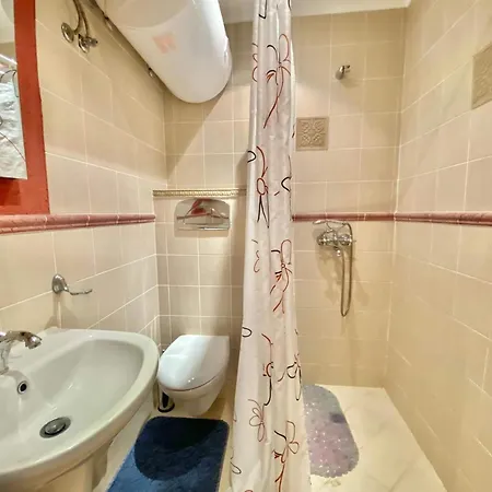 Cozy 1-bedroom In Royal Bay Apartment Sveti Vlas