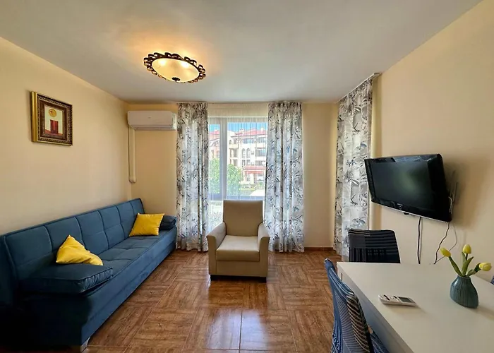 Apartment Cozy 1-bedroom In Royal Bay